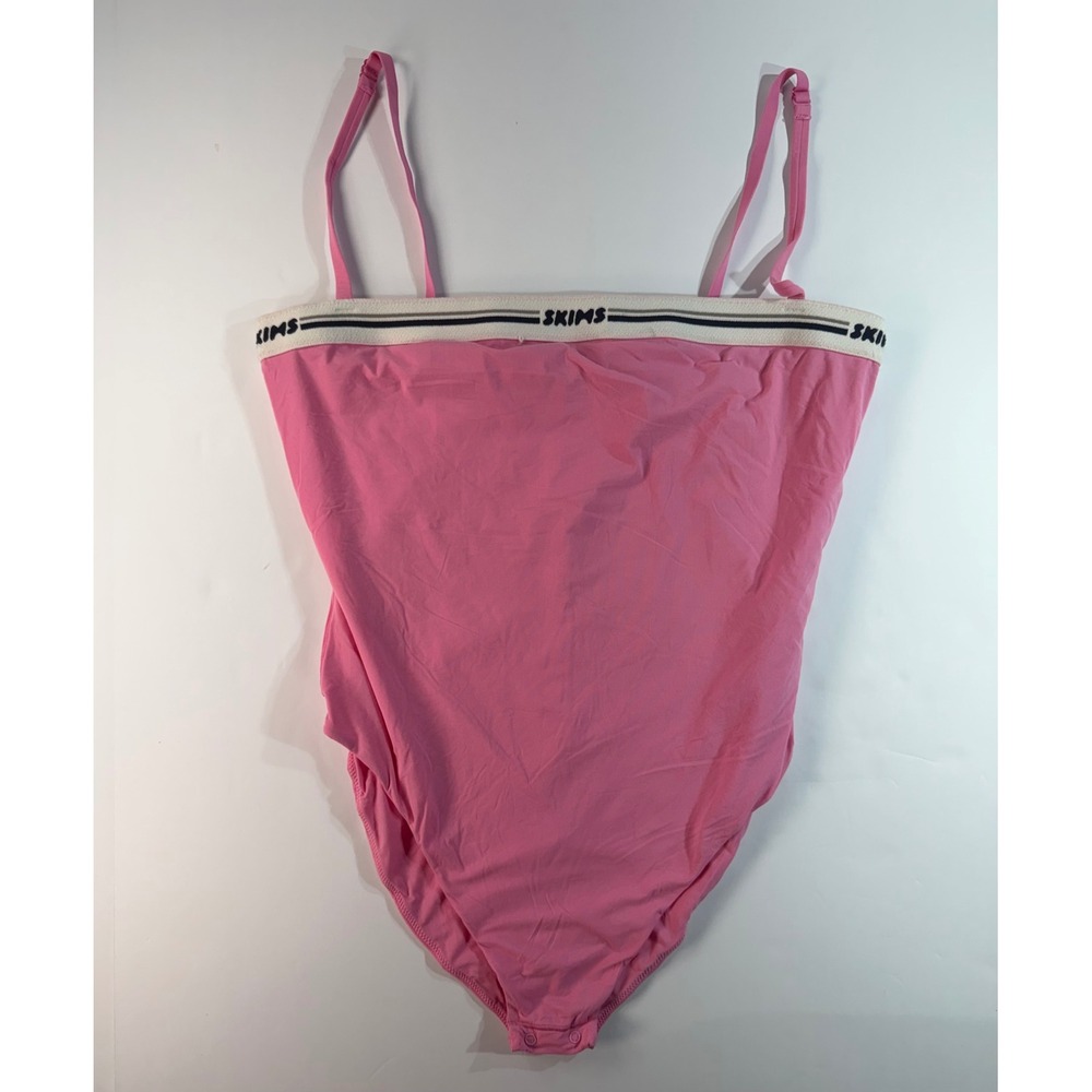 SKIMS Sport Logo Bodysuit Pink XL Adjustable Straps Snap Gusset Sleeveless Top